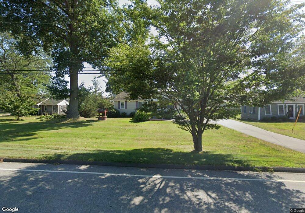 409 Main St, Old Saybrook, CT 06475 - photo 1