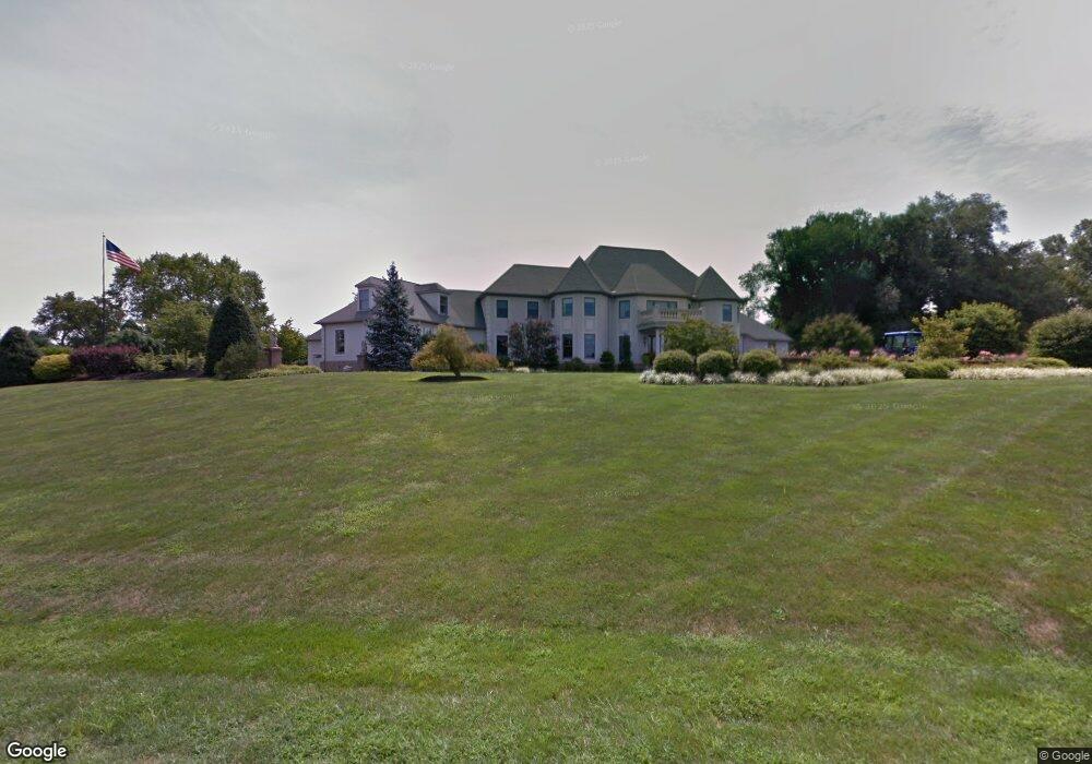 1 Manfredi Dr, Kennett Square, PA 19348 - photo 1