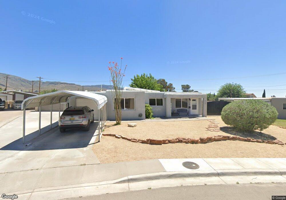 1724 Buena Vista Ct, Alamogordo, NM 88310 - photo 1