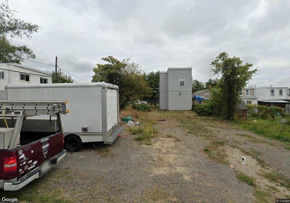 213 Tuttle St, Marcus Hook, PA 19061 - photo 1