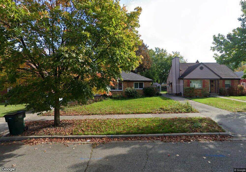 2607 Chatham Rd, Lansing, MI 48910 - photo 1