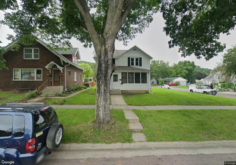 1403 N 4th St, Mankato, MN 56001 - photo 1