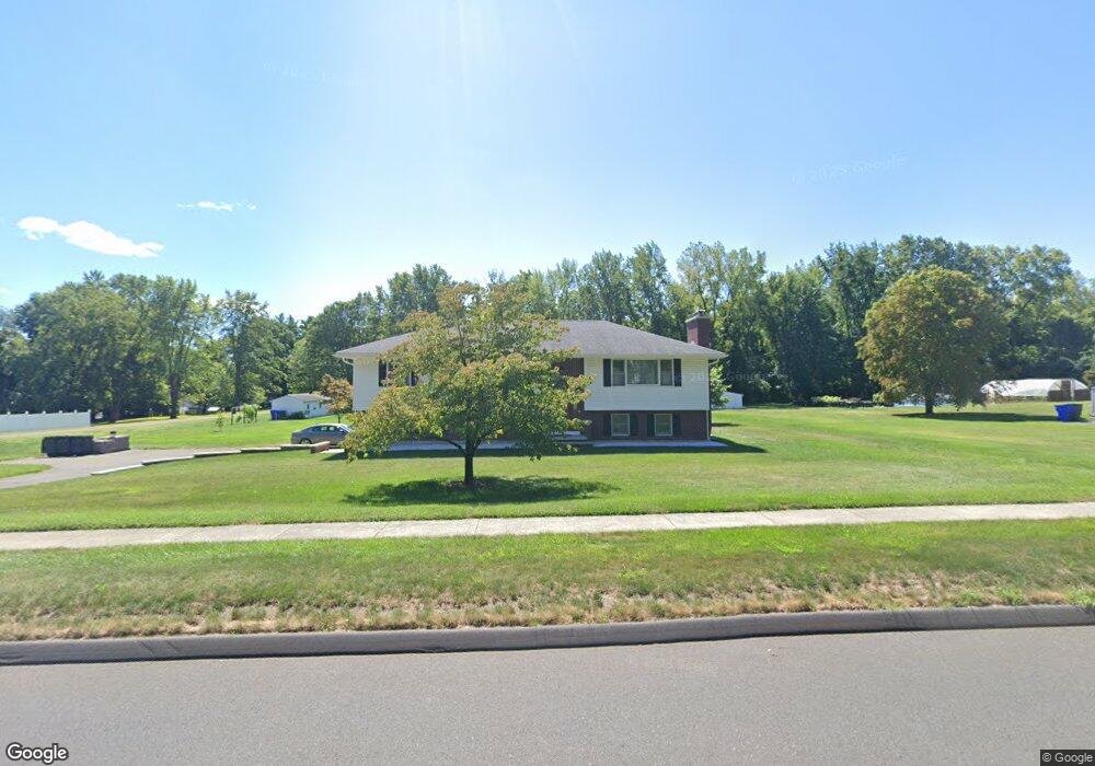 93 Abbe Rd, Enfield, CT 06082 - photo 1