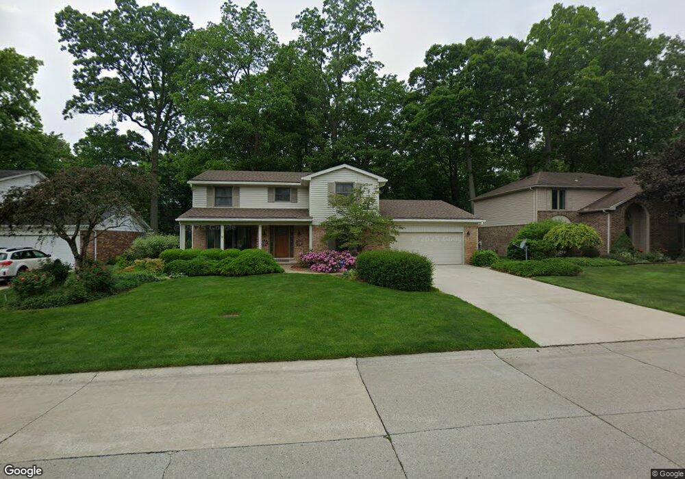 871 Medinah Dr, Rochester Hills, MI 48309 - photo 1