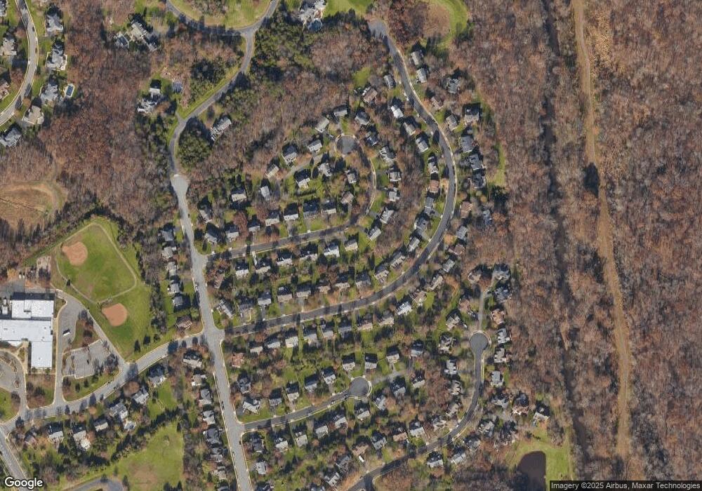 15475 Waters Creek Dr, Centreville, VA 20120 - photo 1