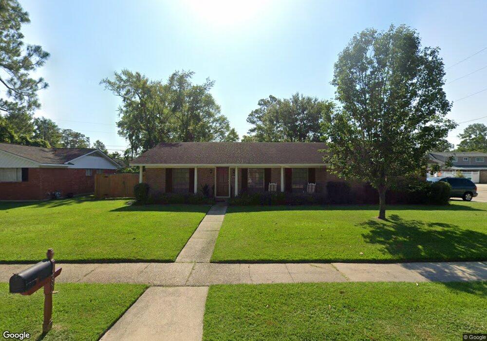 1482 Ridgecrest Dr, Slidell, LA 70458 - photo 1