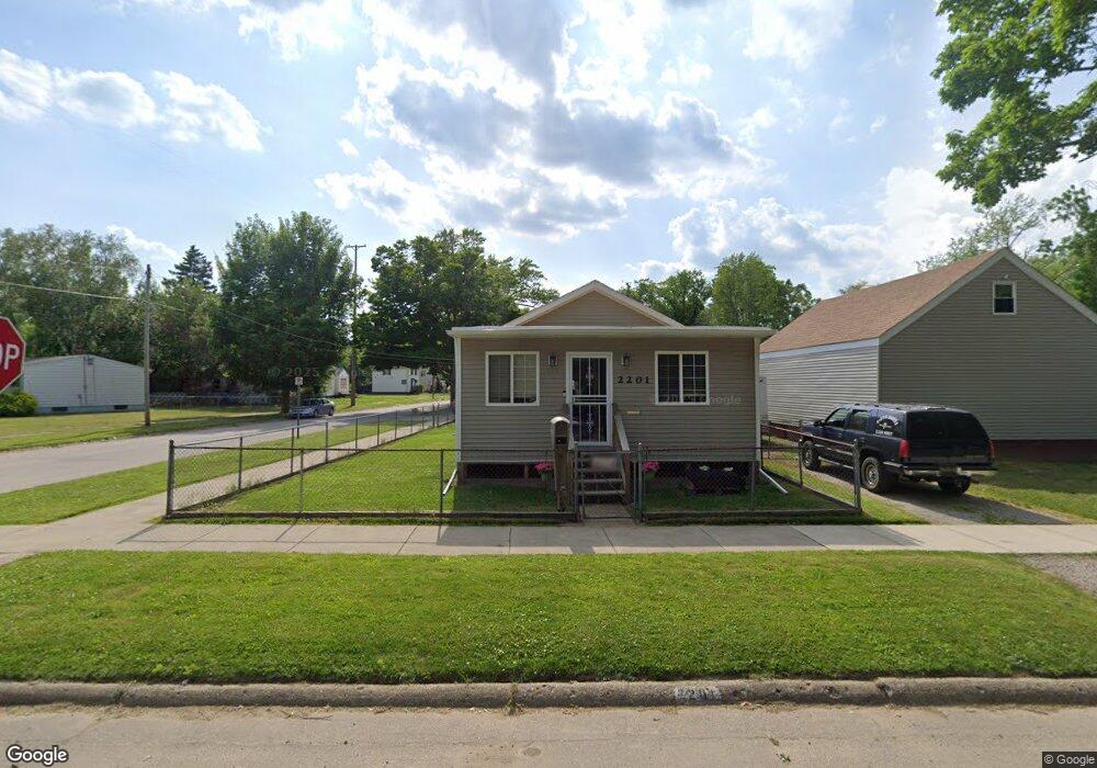 2201 Levern St, Flint, MI 48506 - photo 1