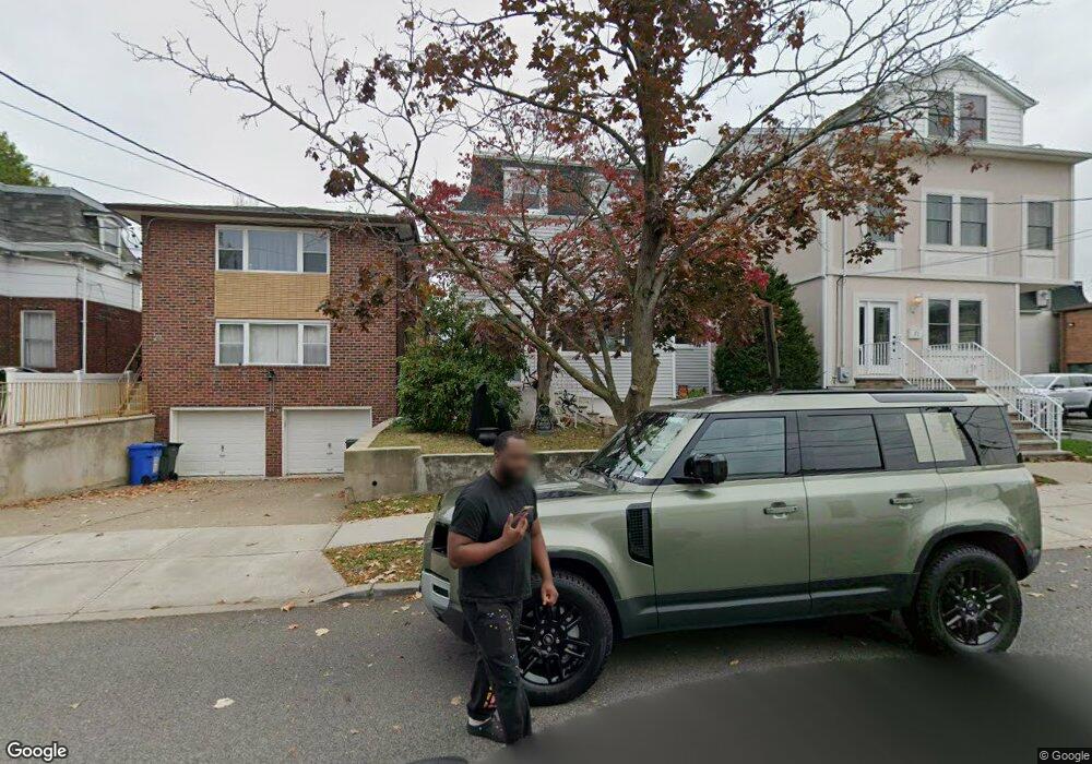 27 Chestnut St, Rutherford, NJ 07070 - photo 1