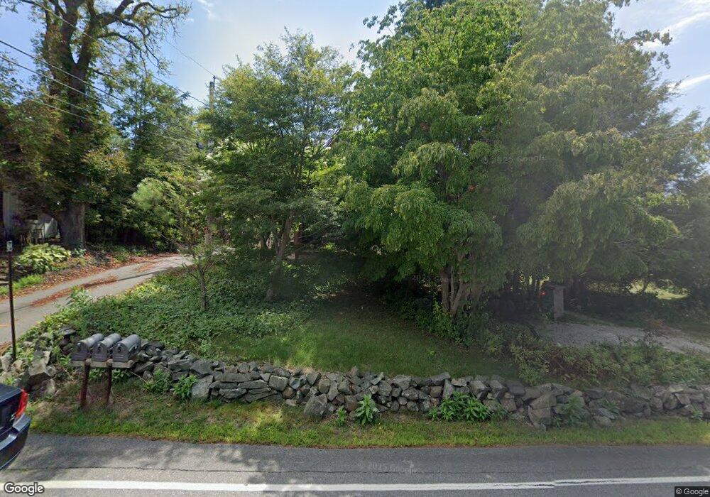 4 Keen Ave, Kittery Point, ME 03905 - photo 1