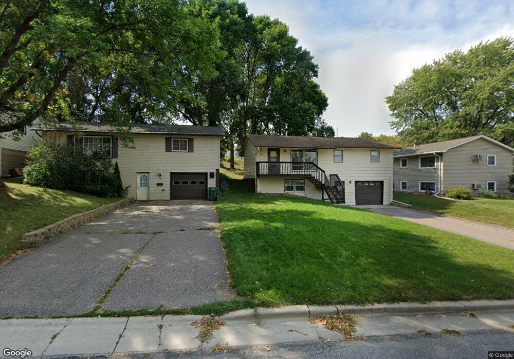 1217 N Spring St, New Ulm, MN 56073 - photo 1