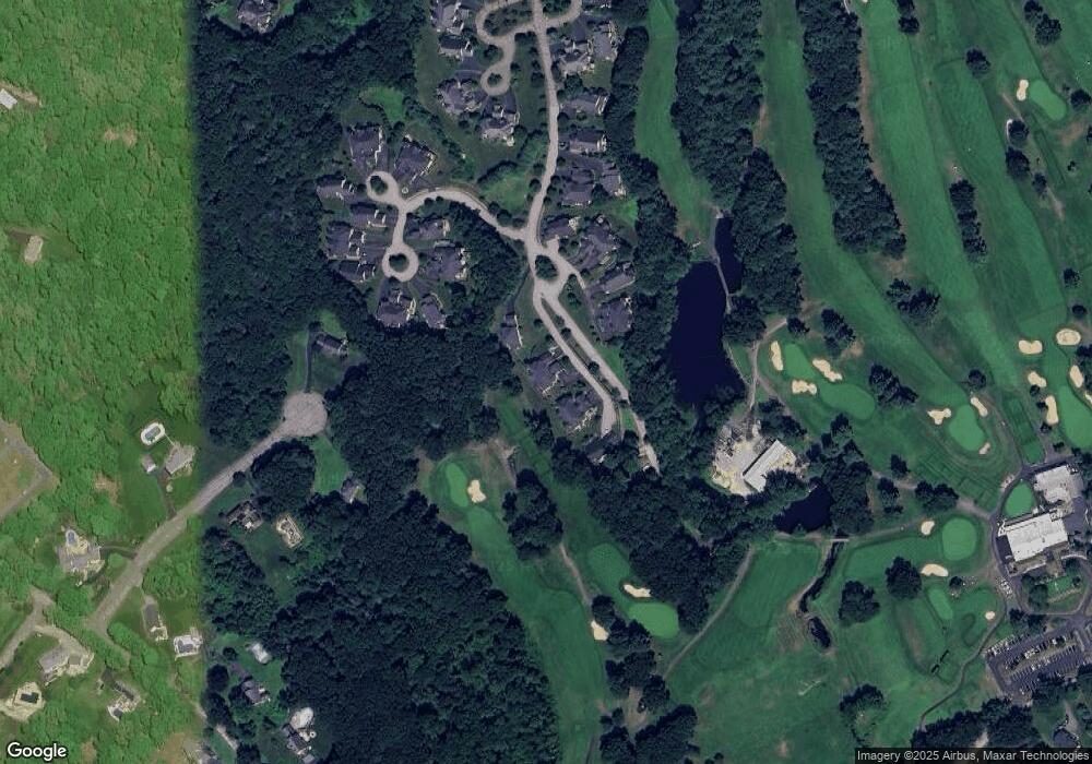 82 Clubhouse Way, Sutton, MA 01590 - photo 1