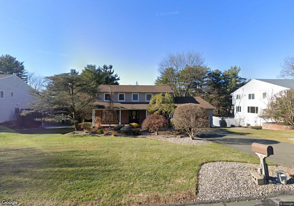 31 Lyncrest Dr, Monsey, NY 10952 - photo 1