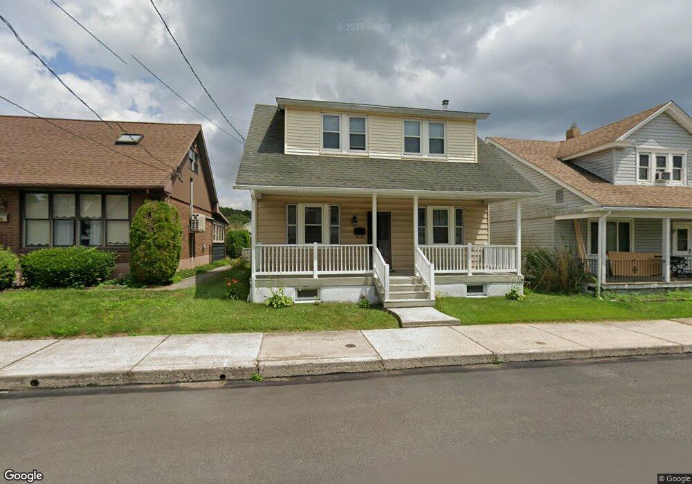 7 N Butler St, McAdoo, PA 18237 - photo 1