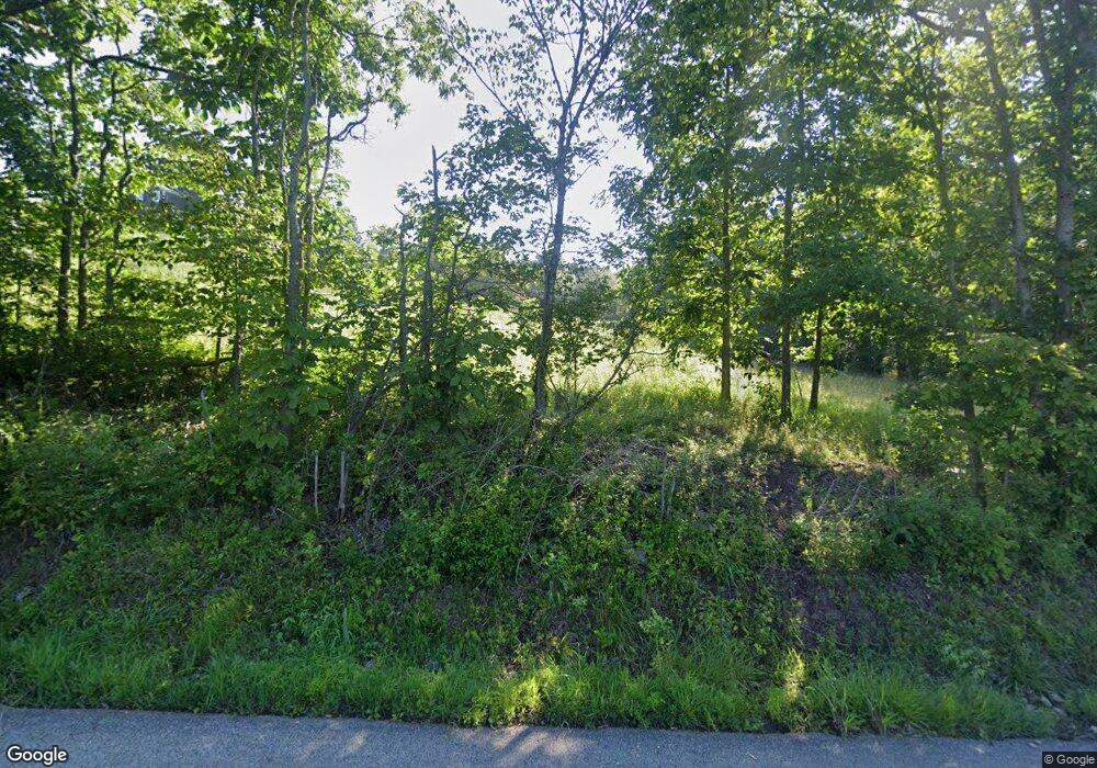 1001 Victoria Ln, Trafford, PA 15085 - photo 1