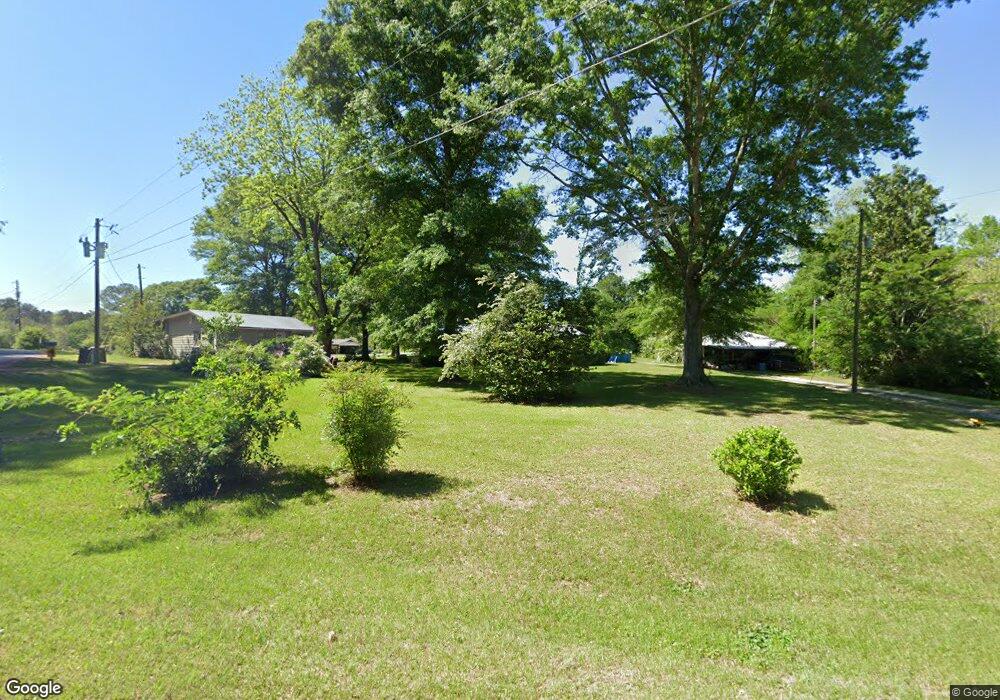 51 Lowe Rd, Laurel, MS 39443 - photo 1