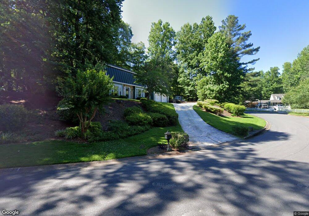 4911 Karls Gate Dr, Marietta, GA 30068 - photo 1