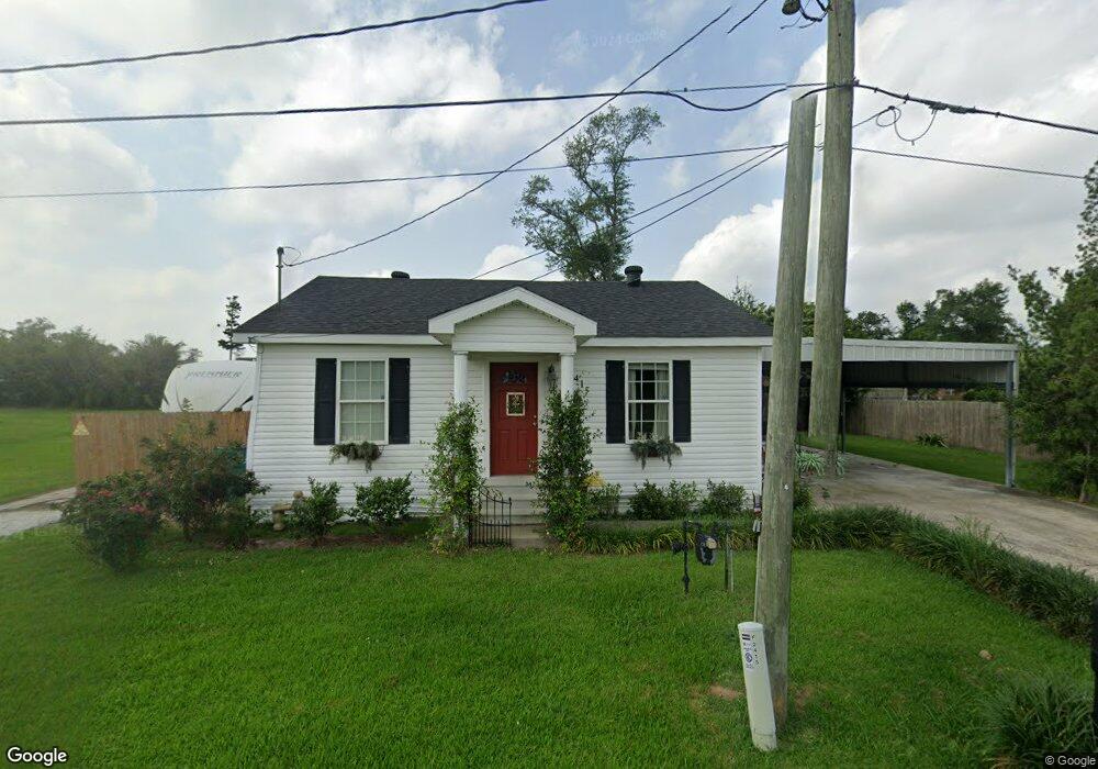 2415 Thibodeaux Ln, Lake Charles, LA 70605 - photo 1