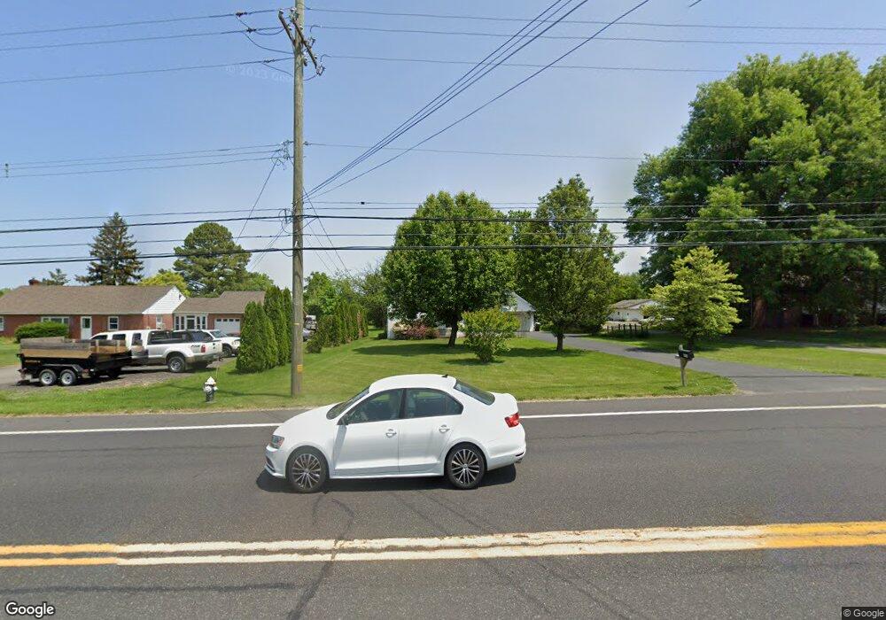 658 W Ridge Pike, Royersford, PA 19468 - photo 1