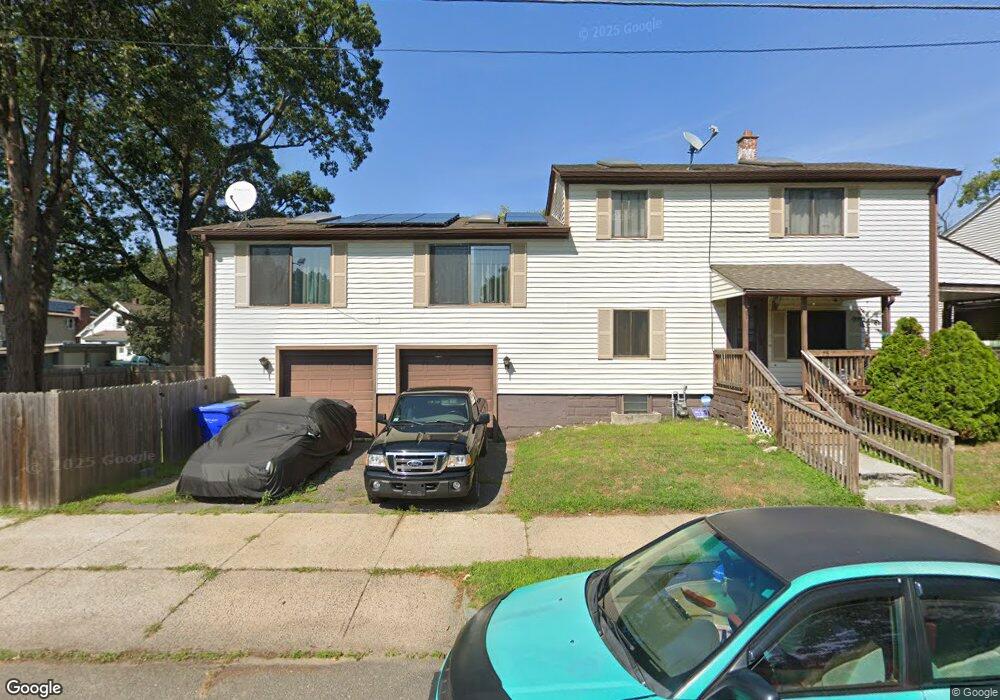 73 Middle St, Springfield, MA 01104 - photo 1