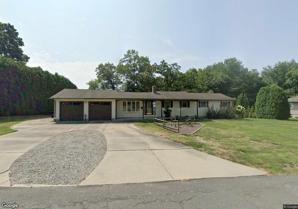 230 Clover Rd, Ludlow, MA 01056 - photo 1