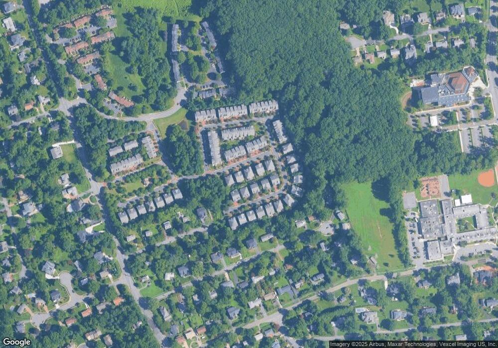 6789 Stockwell Manor Dr, Falls Church, VA 22043 - photo 1