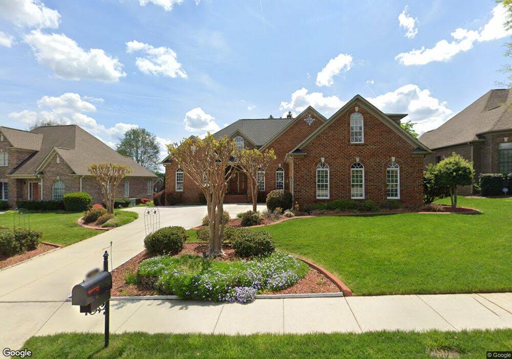 2420 Wildcrest Ct, High Point, NC 27265 - photo 1