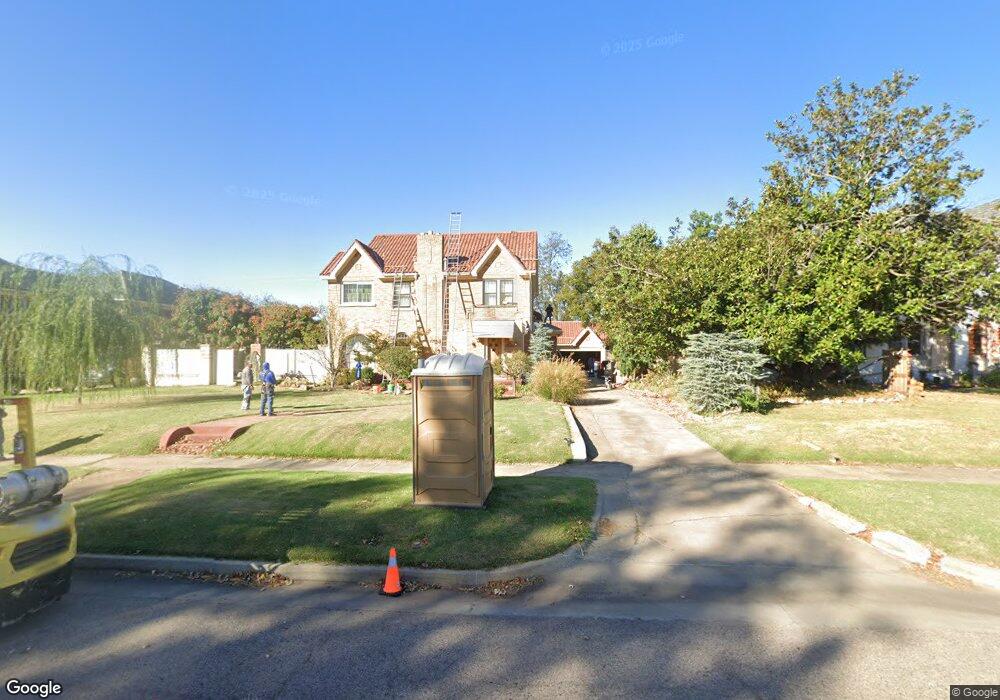 1928 N Bdwy Ave, Shawnee, OK 74804 - photo 1