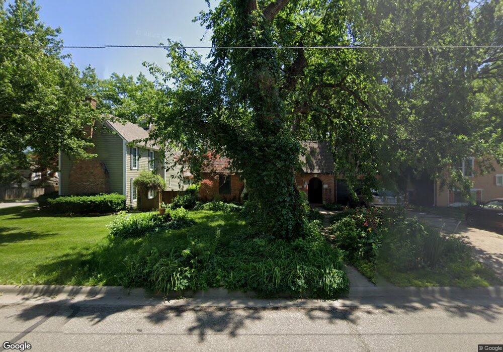 1506 SW Oakley Ave, Topeka, KS 66604 - photo 1