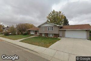 101 8th Ave SW, Crosby, ND 58730