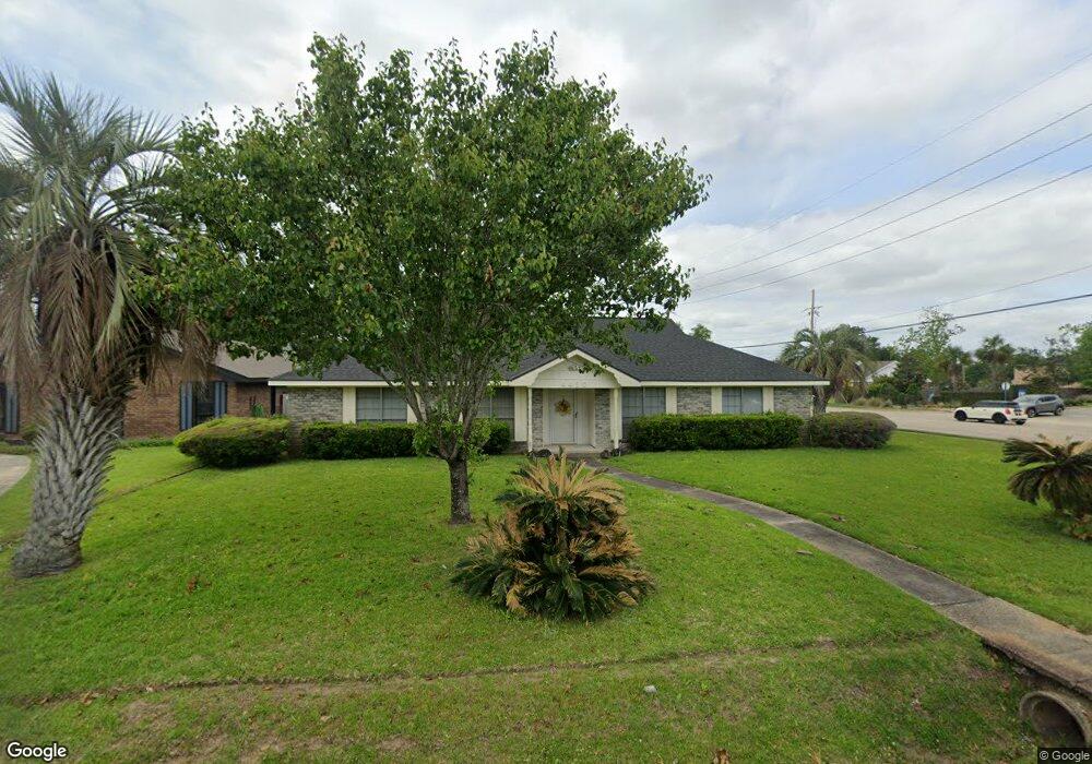 4490 Autumnwood Ln, Lake Charles, LA 70605 - photo 1