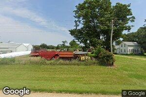27345 Allens Grove Rd, Donahue, IA 52746