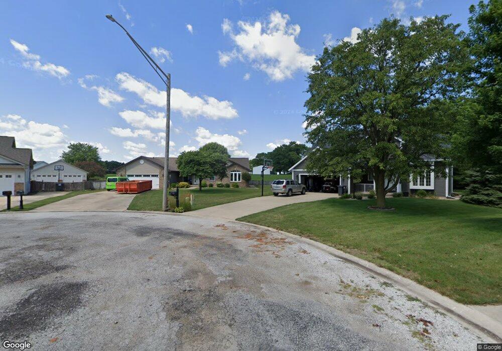 105 South Pointe Ct, Philo, IL 61864 - photo 1