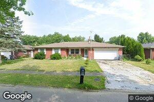 7778 Hollybrook Ln, Indianapolis, IN 46227