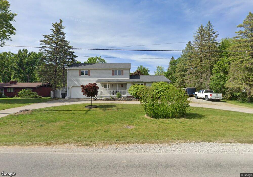 2002 Carleton West Rd, Carleton, MI 48117 - photo 1