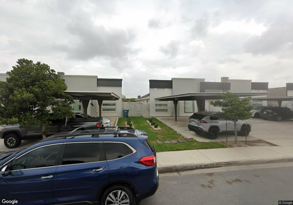 802 W Carmel Ave, Pharr, TX 78577 - photo 1