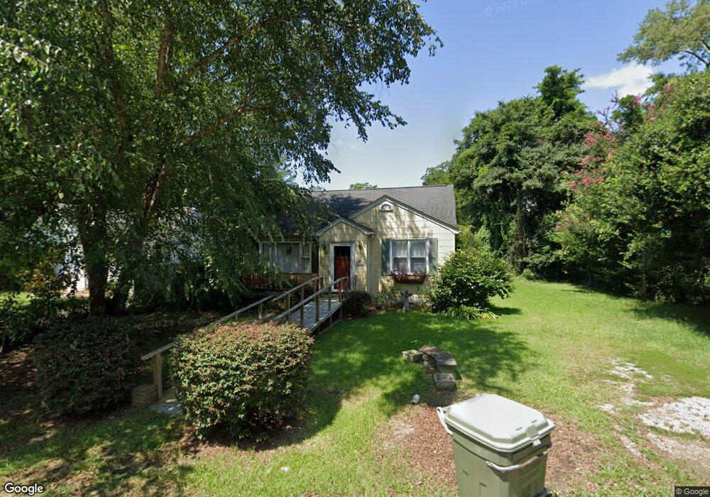 1511 Sarsfield Ave, Camden, SC 29020 - photo 1