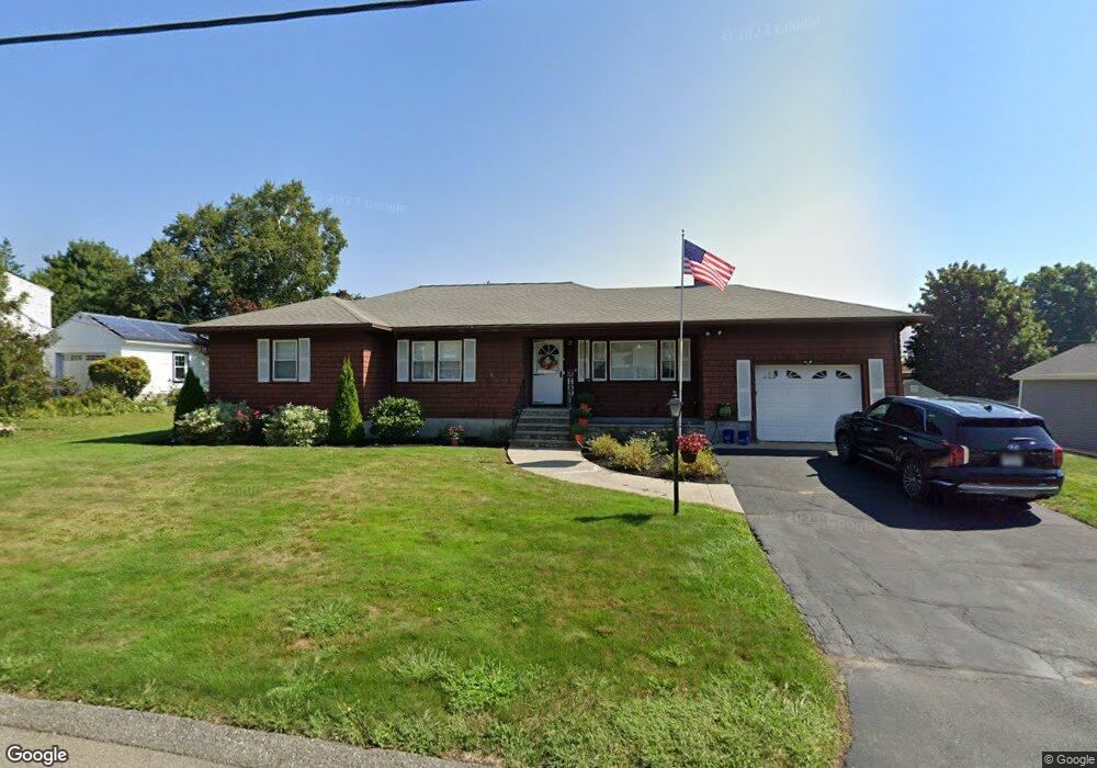 5 Iadarola Ave, Milford, MA 01757 - photo 1