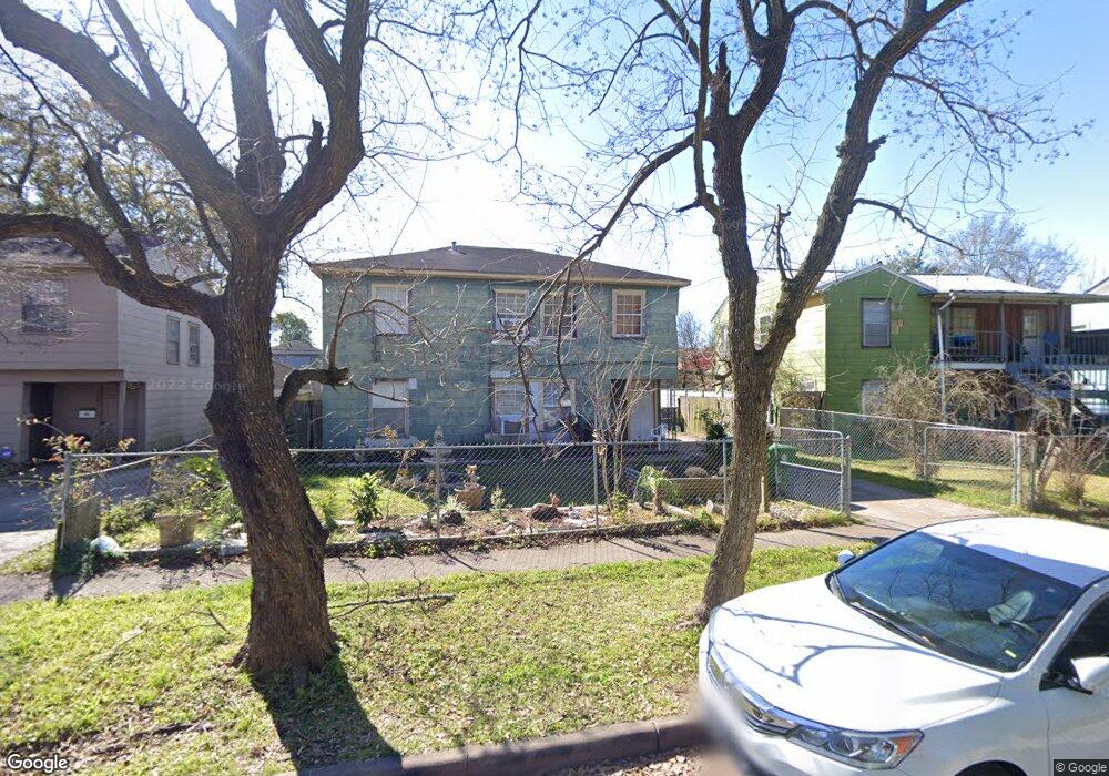 5202 Irving Way, Houston, TX 77087 - photo 1