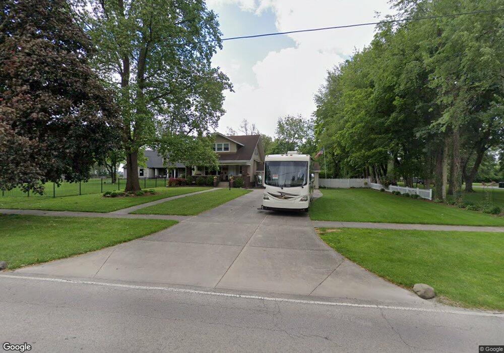 205 Lafayette Ave, Mattoon, IL 61938 - photo 1