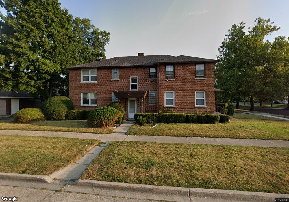 2206 Waverly Place, Waukegan, IL 60085 - photo 1