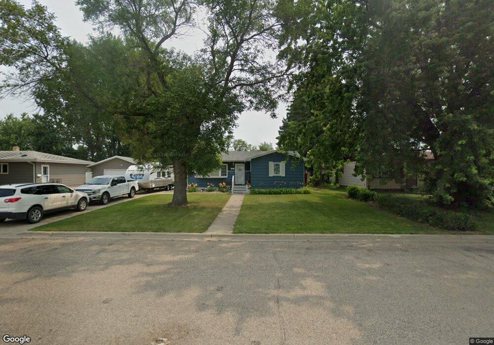 1730 4th Ave NE, Jamestown, ND 58401 - photo 1