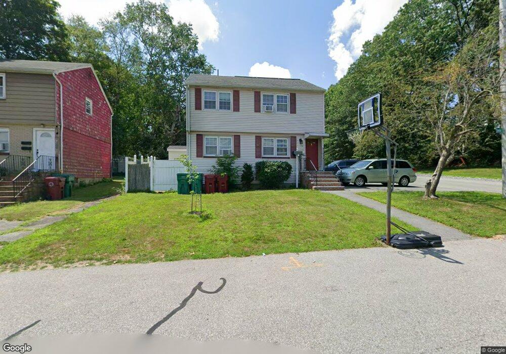 170 Llewellyn St, Lowell, MA 01850 - photo 1