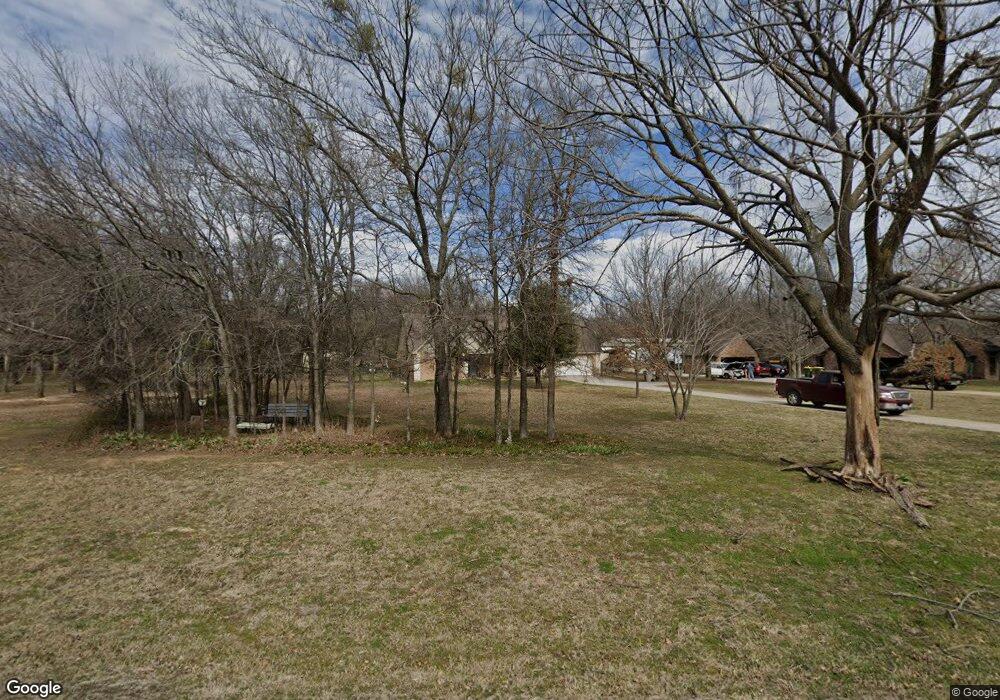 104 Plantation Oaks Ct, Springtown, TX 76082 - photo 1