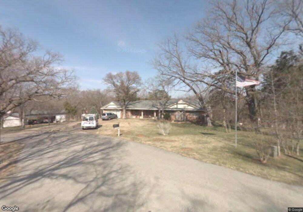 4004 Creekwood, Edmond, OK 73025 - photo 1