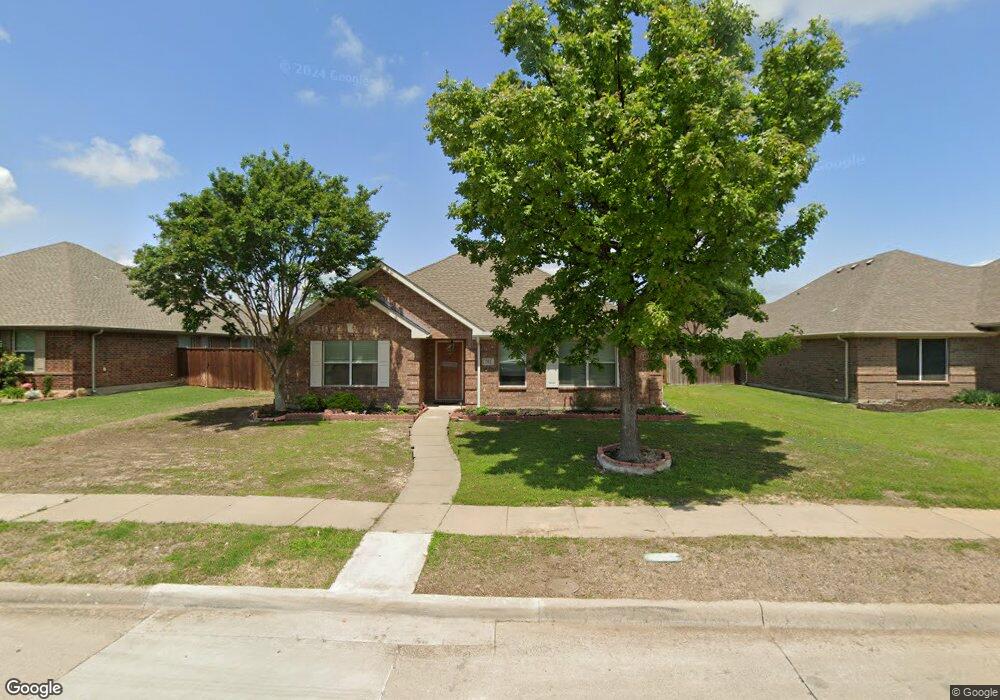 201 Shadybrook Dr, Wylie, TX 75098 - photo 1
