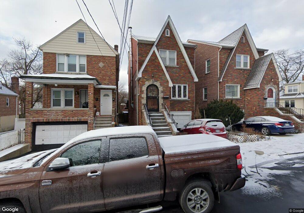 63 King Ave, Yonkers, NY 10704 - photo 1