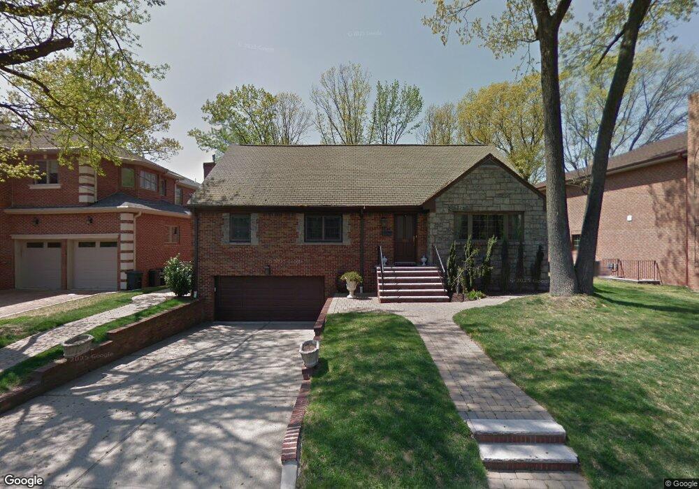 1121 Briar Way, Fort Lee, NJ 07024 - photo 1