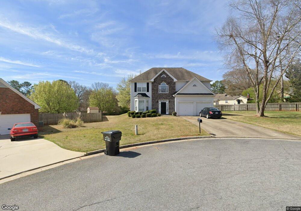 1691 Huntcrest Park SW unit 1, Mableton, GA 30126 - photo 1