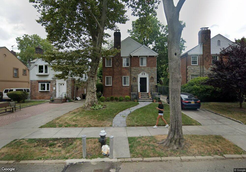 18441 Tudor Rd, Jamaica, NY 11432 - photo 1