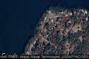 665 Island Ave, Peaks Island, ME 04108
